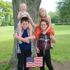 Meet your Posher, Maxine